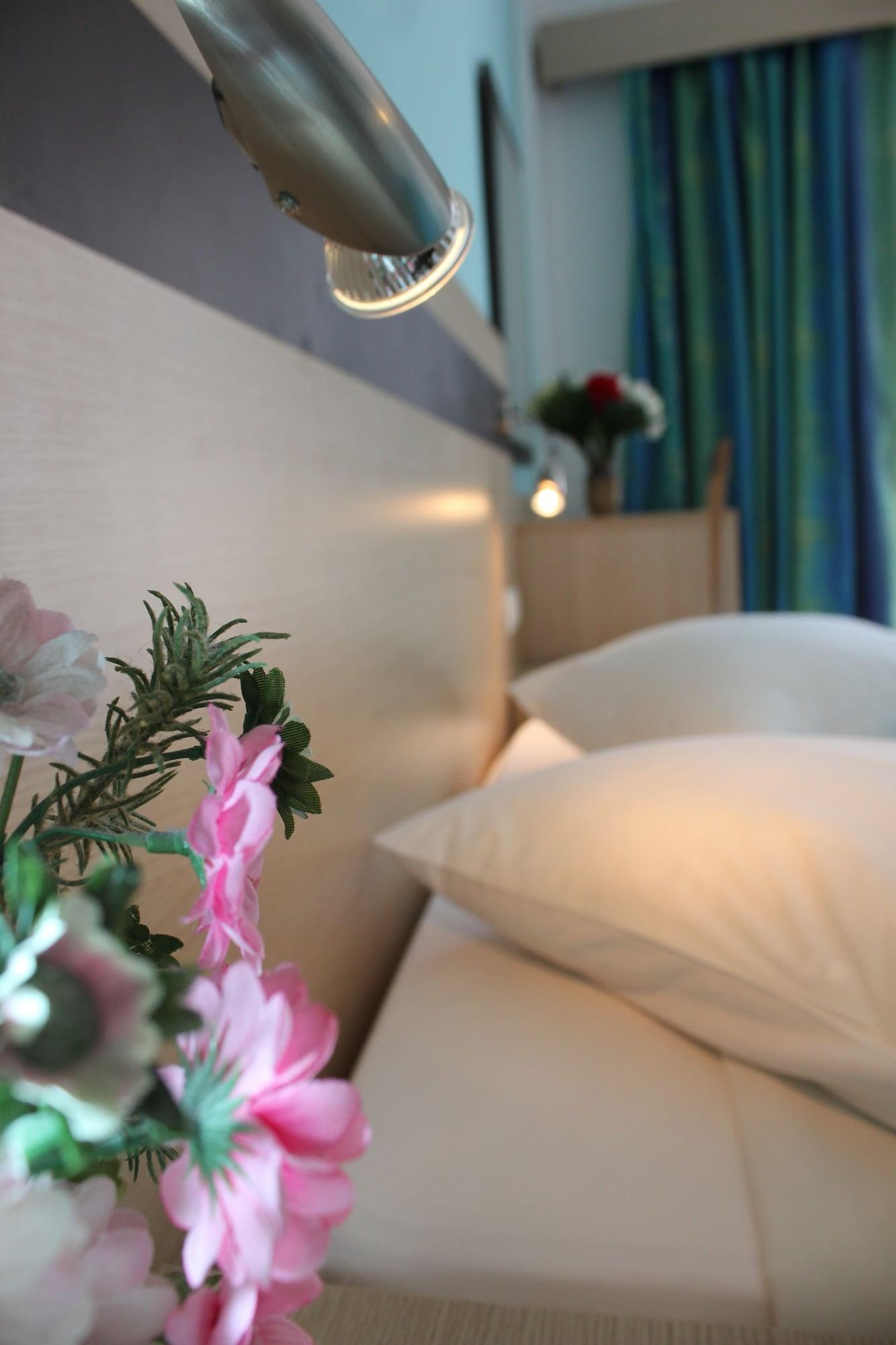 Moschos Hotel Rhodes City Екстериор снимка