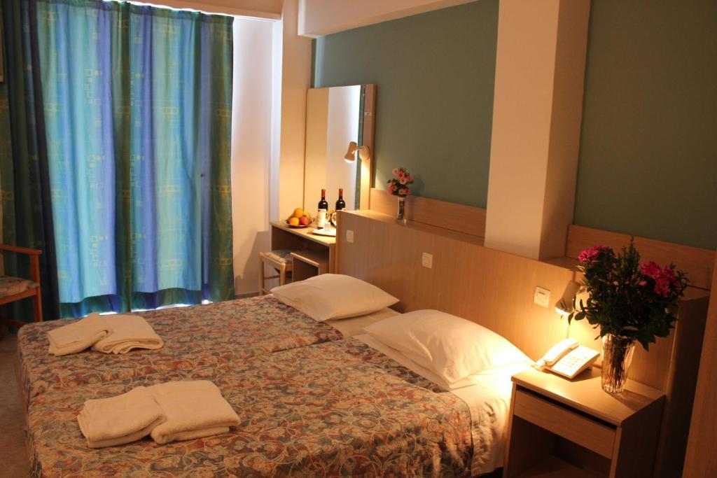 Moschos Hotel Rhodes City Стая снимка